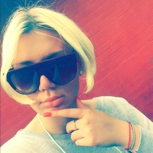 Meet your Posher, Stasia